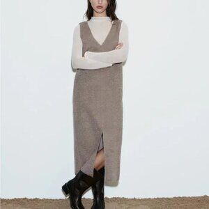 Zara Boucle Midi Dress in Mid-Mink Size Large